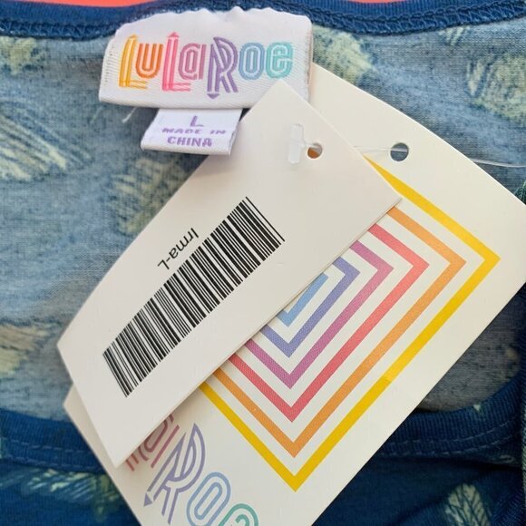 LulaRoe Blue Print Crew Step Hem Irma Tunic Top - Picture 6 of 6